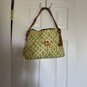 GUC Beautiful Spartina Handbag in chartreuse and cream